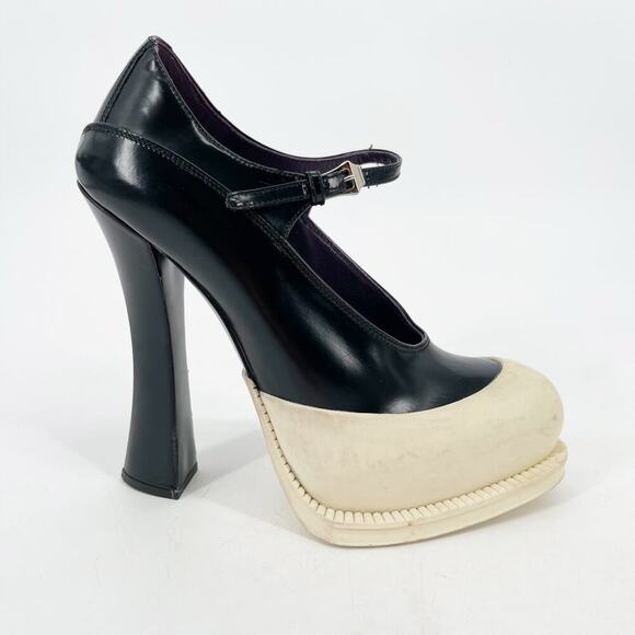 Prada Runway 2012 White & Black Rubber Cap Toe Mary Jane Platform Heels IT 36 - Picture 2 of 11